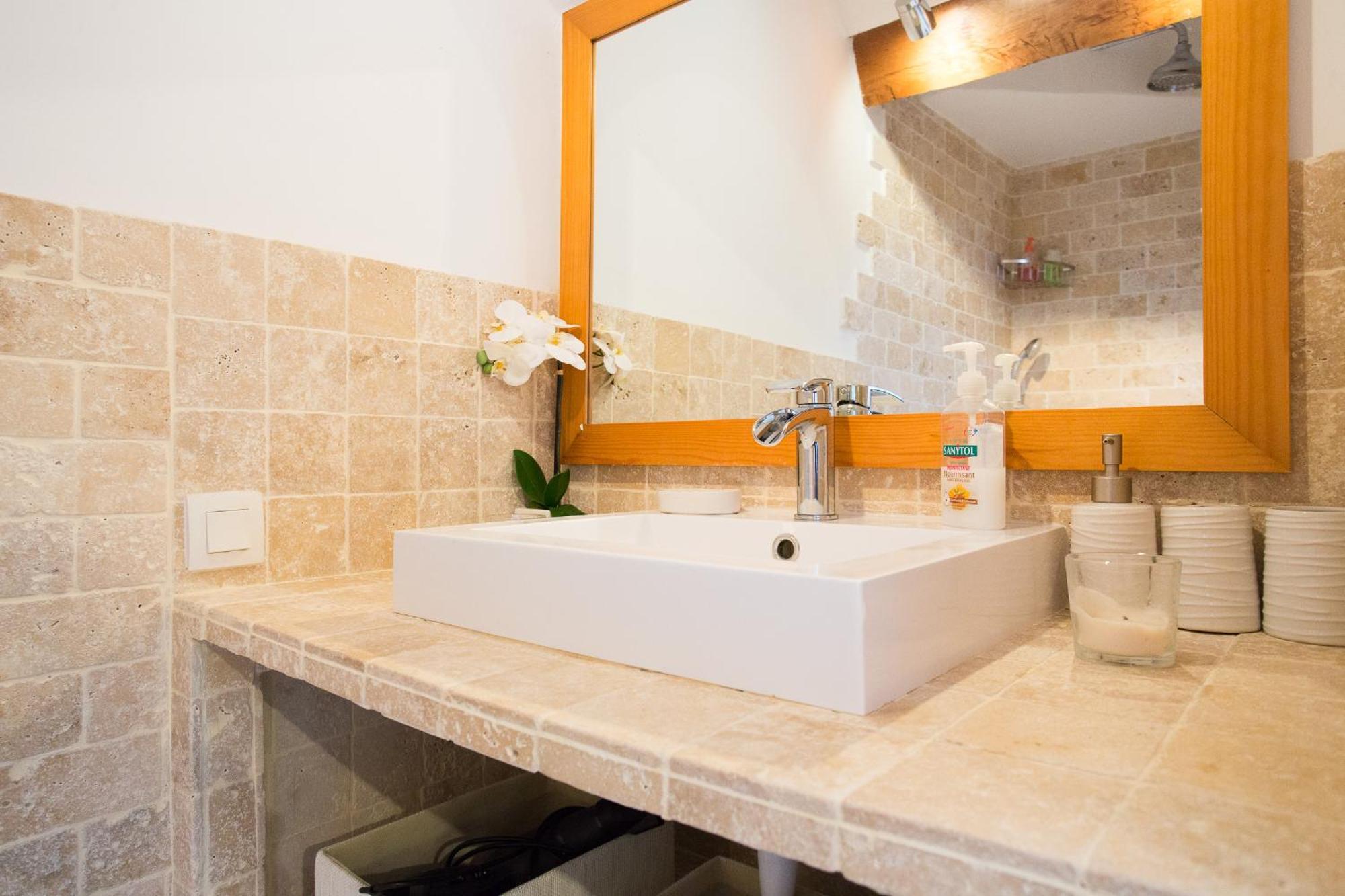 Lb Vacation Rentals I Big Loft 107M2, 10Min Walk To Palais Des Festivals Канны Экстерьер фото